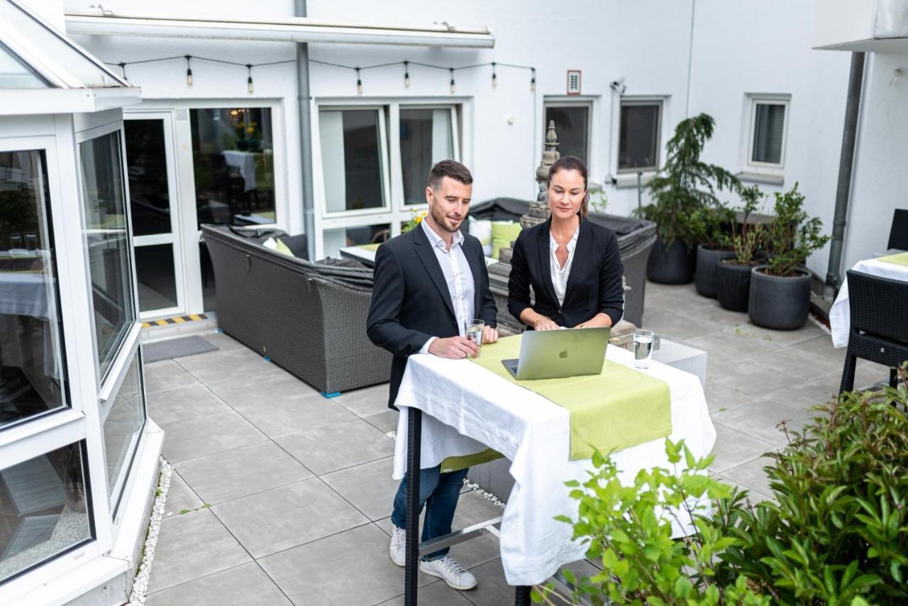 1Bitcoinhotel Princess Self Check-In Plochingen Exterior foto